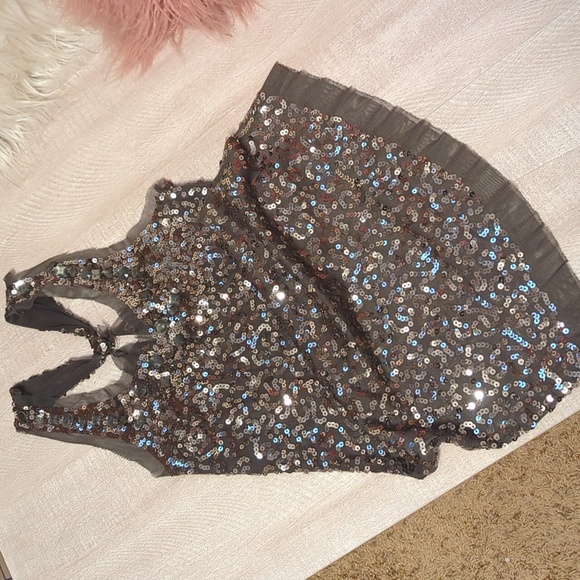 Sequin racer back sheer top - Picture 2 of 3